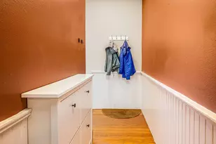 2315 E Spring St, Seattle, WA 98122 - Photo 3