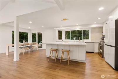 21810 NE 16th Street, Sammamish, WA 98074 - Photo 5