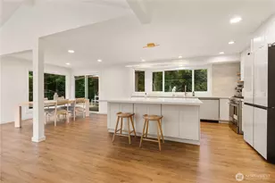 21810 NE 16th St, Sammamish, WA 98074 - Photo 5