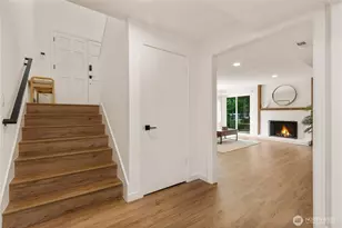 21810 NE 16th St, Sammamish, WA 98074 - Photo 15