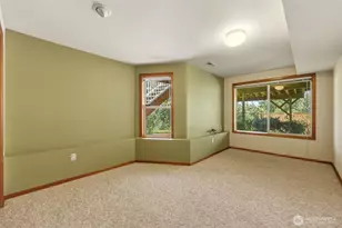 4295 Bush Mountain Dr SW, Tumwater, WA 98512 - Photo 37