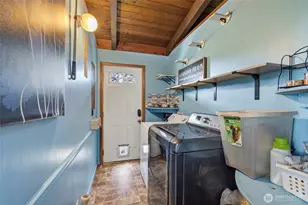 941 Diane Ave, Oak Harbor, WA 98277 - Photo 9