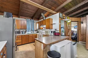 941 Diane Ave, Oak Harbor, WA 98277 - Photo 7