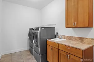 12411 NE 108th Pl, Kirkland, WA 98033 - Photo 35