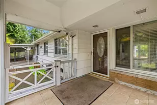 2051 S 223rd St, Des Moines, WA 98198 - Photo 3