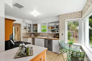 4423 NE 178th St, Lake Forest Park, WA 98155 - Photo 27