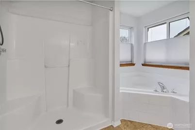 7027 Bailey Street SE, Lacey, WA 98513 - Photo 17