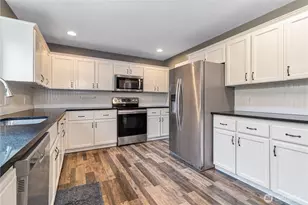 7027 Bailey St SE, Lacey, WA 98513 - Photo 9