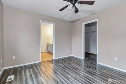 7027 Bailey Street SE, Lacey, WA 98513 - Photo 13
