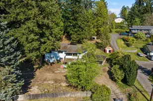 1307 N Lake Stickney Dr, Lynnwood, WA 98087 - Photo 1