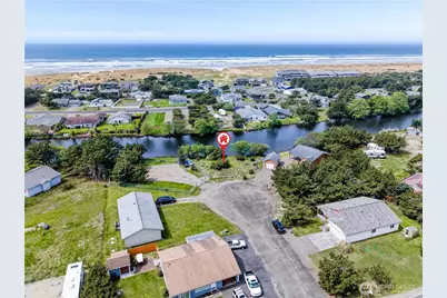701 353rd Place, Ocean Park, WA 98640 - Photo 5