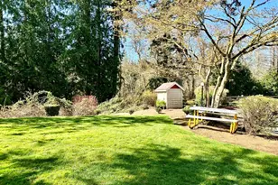 515 225th Pl NE, Sammamish, WA 98074 - Photo 25