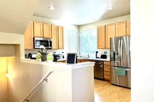 515 225th Pl NE, Sammamish, WA 98074 - Photo 5