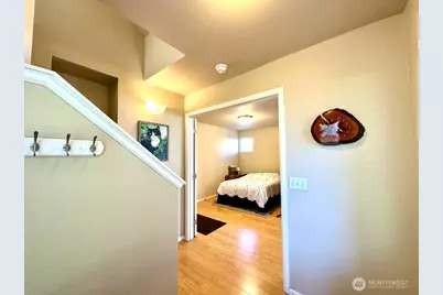 515 225th Place NE #33, Sammamish, WA 98074 - Photo 3