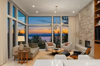 2825 Magnolia Boulevard W, Seattle, WA 98199 - Photo 7