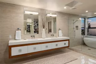 2825 Magnolia Blvd W, Seattle, WA 98199 - Photo 15