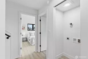326 NW 80th St, Seattle, WA 98117 - Photo 31