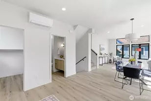 326 NW 80th St, Seattle, WA 98117 - Photo 17