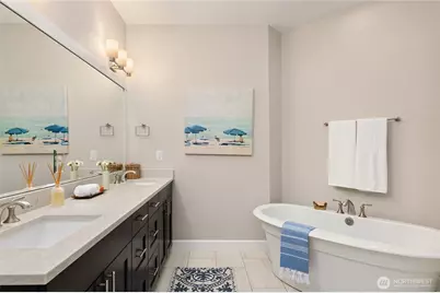 6903 NE New Brooklyn Road, Bainbridge Island, WA 98110 - Photo 25