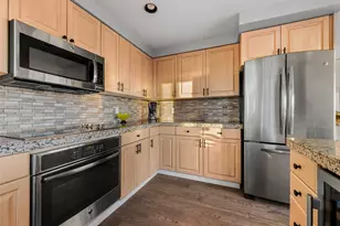 601 W Mercer Pl, Seattle, WA 98119 - Photo 17
