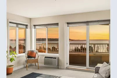 601 W Mercer Place #301, Seattle, WA 98119 - Photo 13