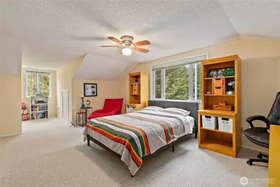 6771 81st Avenue SE, Mercer Island, WA 98040 - Photo 27