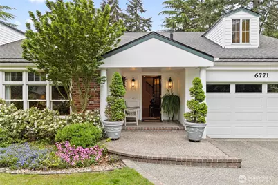 6771 81st Avenue SE, Mercer Island, WA 98040 - Photo 3
