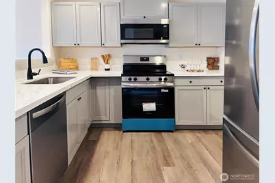 8828 238th St SW #D1, Edmonds, WA 98026 - Photo 13