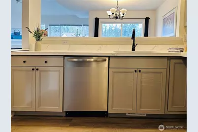 8828 238th St SW #D1, Edmonds, WA 98026 - Photo 9