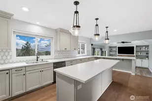 1113 SW 325th Pl, Federal Way, WA 98023 - Photo 9