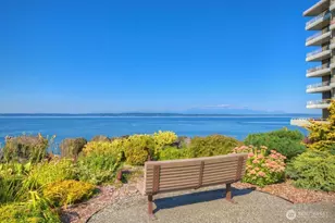 6535 Seaview Ave NW, Seattle, WA 98117 - Photo 37