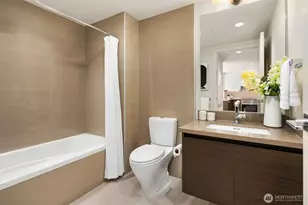 583 Battery St, Seattle, WA 98121 - Photo 15