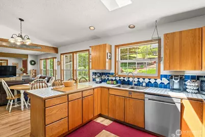 672 Walker Road, Kelso, WA 98626 - Photo 5
