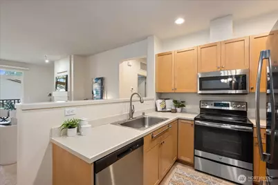 4486 248th Lane SE, Sammamish, WA 98029 - Photo 7