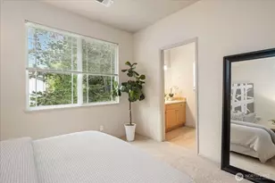 4486 248th Ln SE, Sammamish, WA 98029 - Photo 9