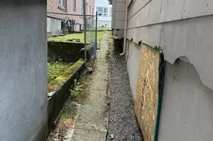 1220 Yakima Ave S, Tacoma, WA 98405 - Photo 9