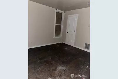 1220 Yakima Avenue S, Tacoma, WA 98405 - Photo 7