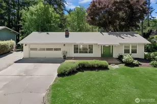 711 Eagle Cliff Rd NE, Bainbridge Island, WA 98110 - Photo 31