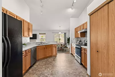 1139 Nepean Drive SE, Olympia, WA 98513 - Photo 11