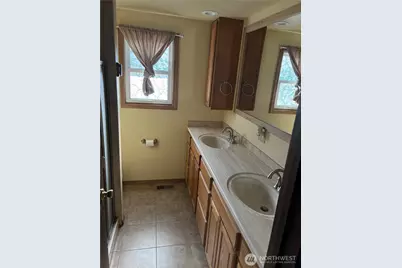 230 NE Ivy Street, Ephrata, WA 98823 - Photo 13