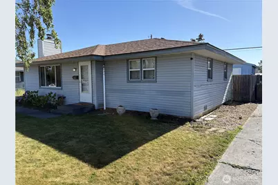 230 NE Ivy Street, Ephrata, WA 98823 - Photo 3