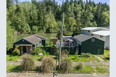 1335 E 1st Street, Aberdeen, WA 98520 - Photo 1