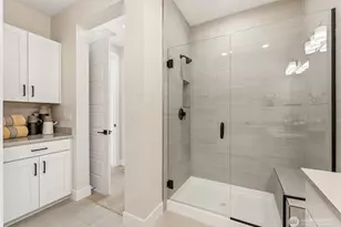 14809 207th Ave E, Bonney Lake, WA 98391 - Photo 9