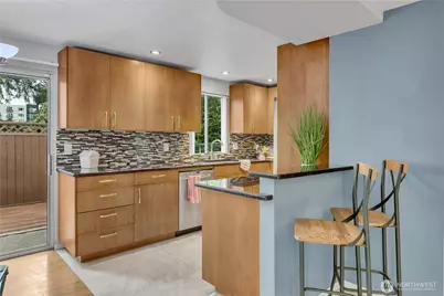 13033 31st Ave NE, Seattle, WA 98125 - Photo 7