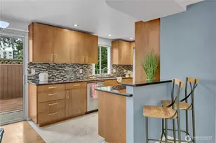 13033 31st Ave NE, Seattle, WA 98125 - Photo 7