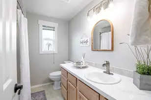 1329 Porter St, Enumclaw, WA 98022 - Photo 17