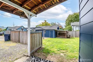 1329 Porter St, Enumclaw, WA 98022 - Photo 23