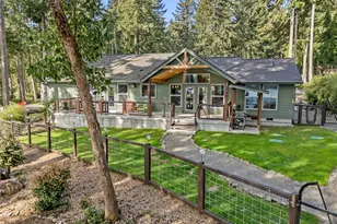 11013 Bayview Cir, Anderson Island, WA 98303 - Photo 5