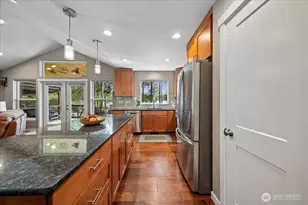 11013 Bayview Cir, Anderson Island, WA 98303 - Photo 21