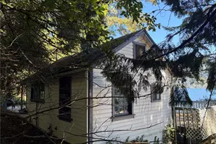 1054 Lake Whatcom Blvd, Bellingham, WA 98284 - Photo 7